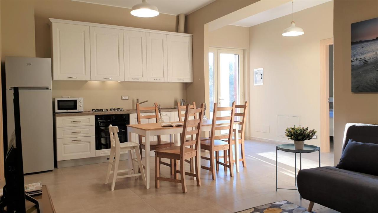 Tra Gli Ulivi Villa Putignano Eksteriør billede